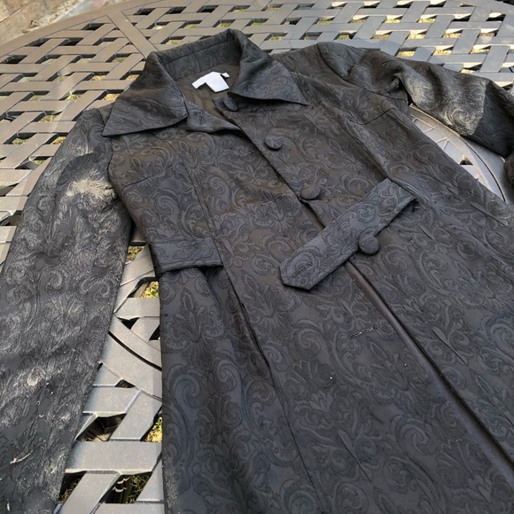 *SOLD* Medieval Style Vintage Coat - Picture 3 of 5